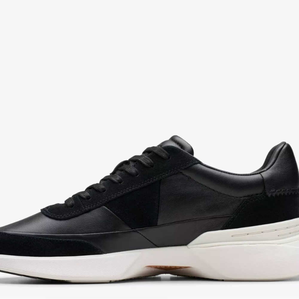 NWT Black Leather Men's Sneakers